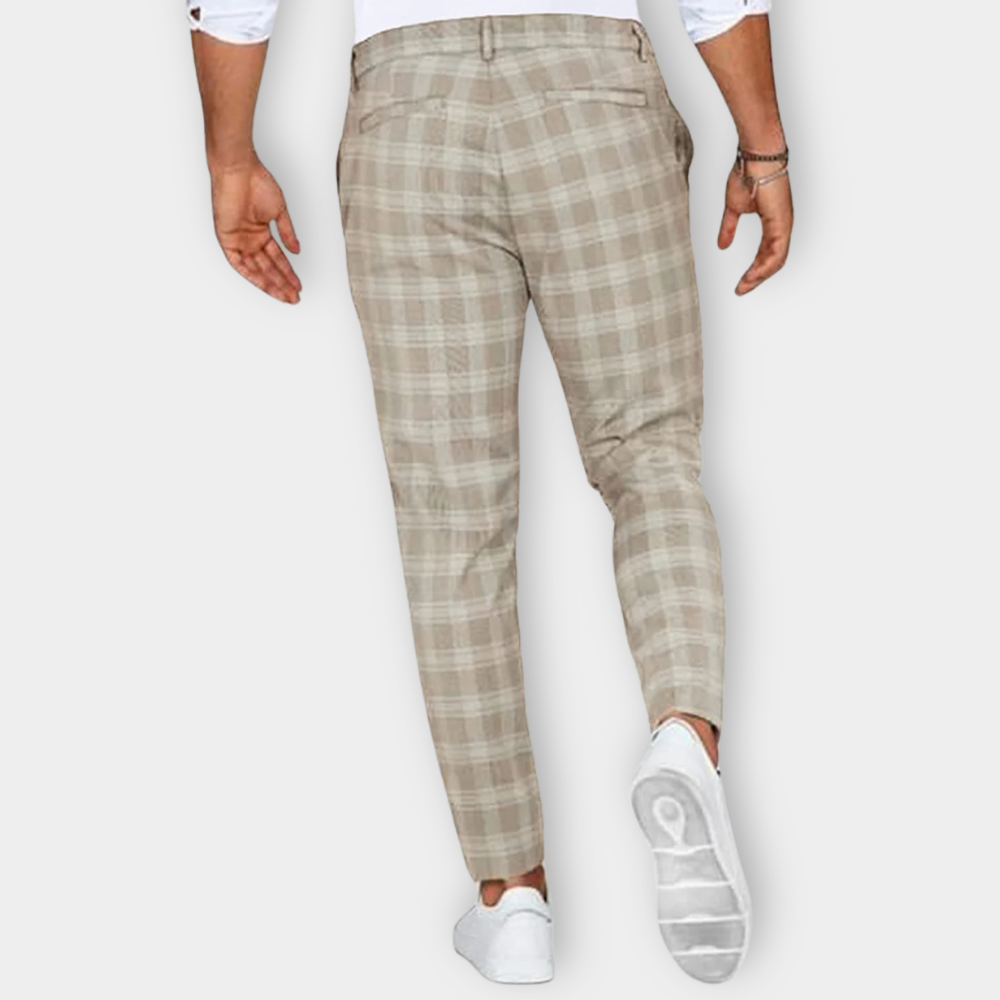 LUXURIOUS AND BREEZY LONG PANTS: NO SWEAT WITH THESE